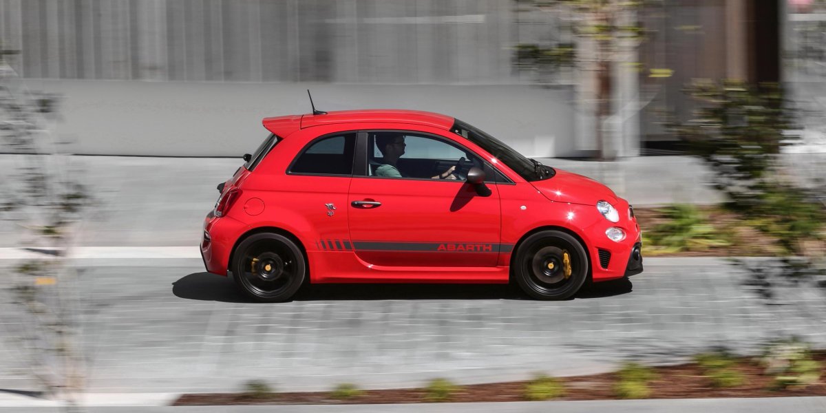 Abarth 595 Tuning Black