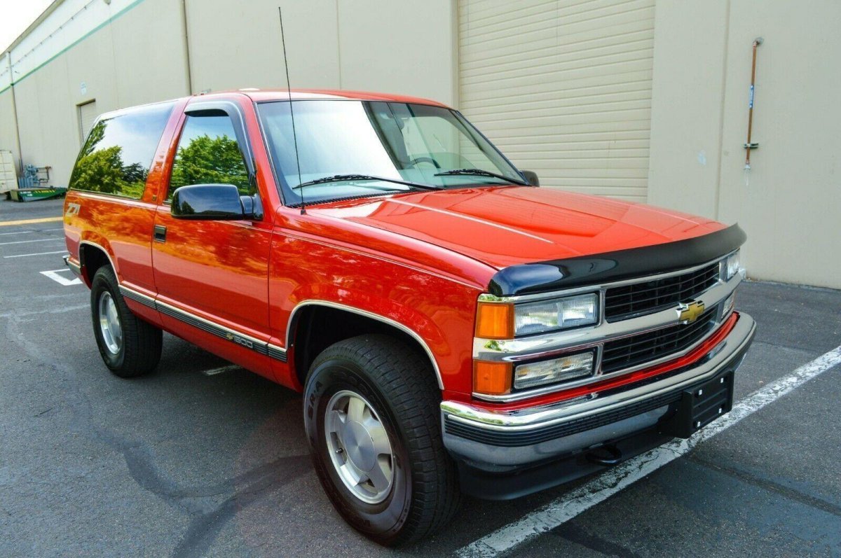 Шевроле Тахо 1 поколения