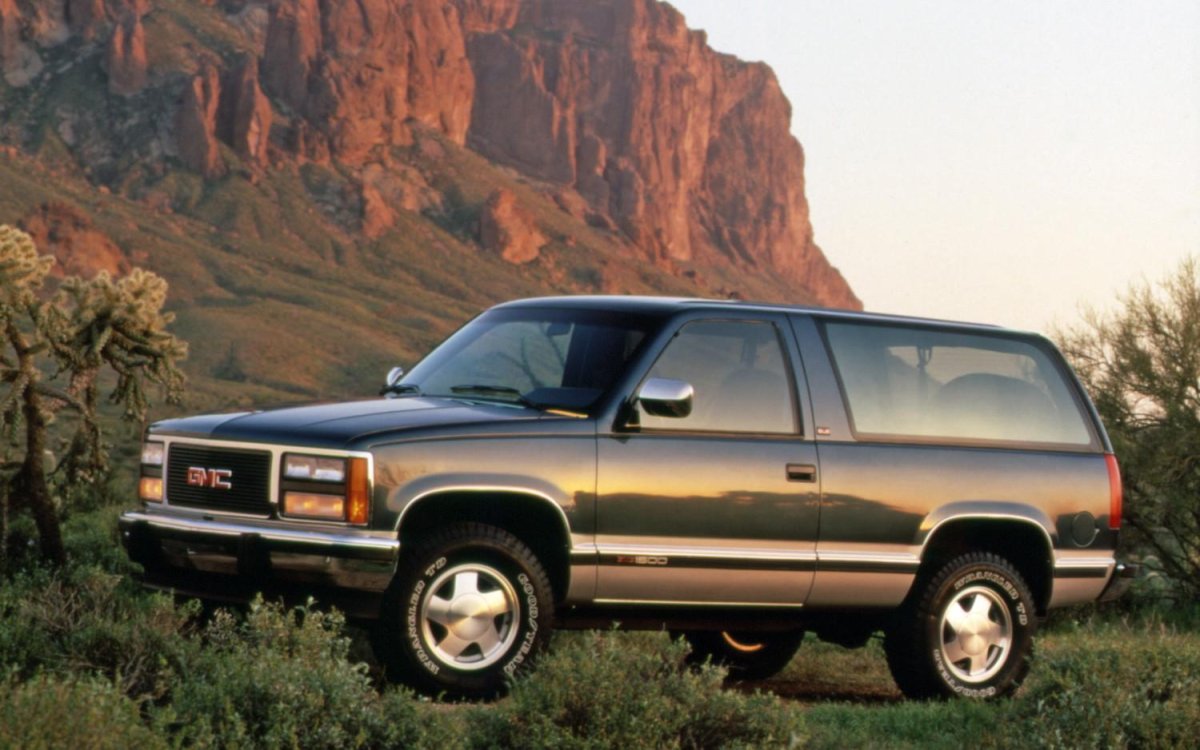 Chevrolet Tahoe Suburban 1990