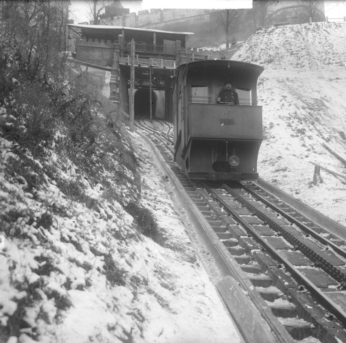 Фуникулер Нижний Новгород Кремль
