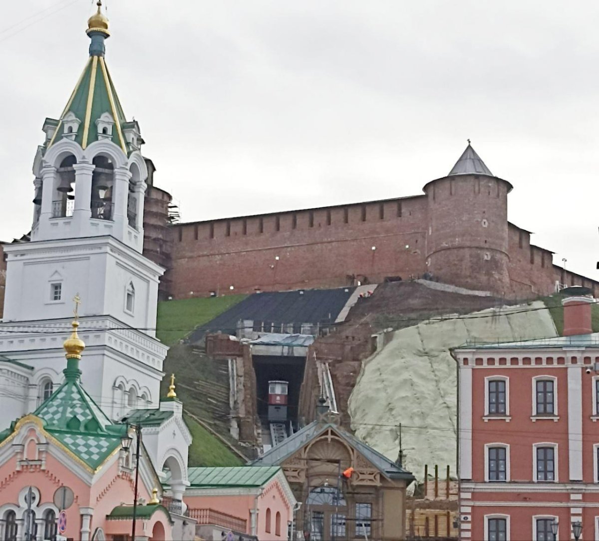 Фуникулер в Нижегородском Кремле