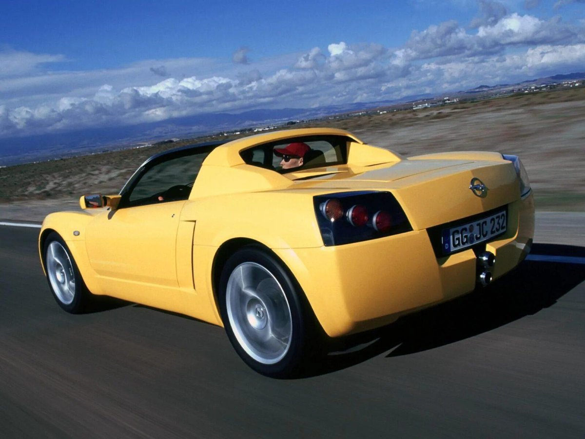 Opel Speedster 2022