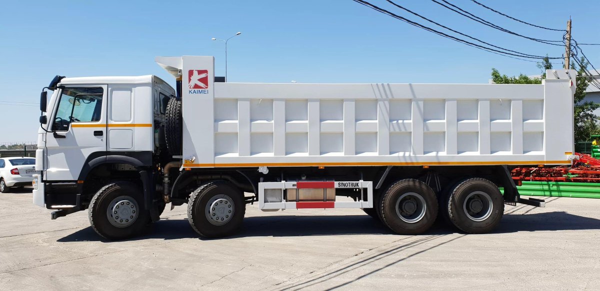 Самосвал HOWO zz3407s3867e