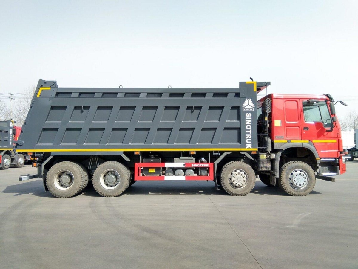 Самосвал HOWO 8х4 hw76