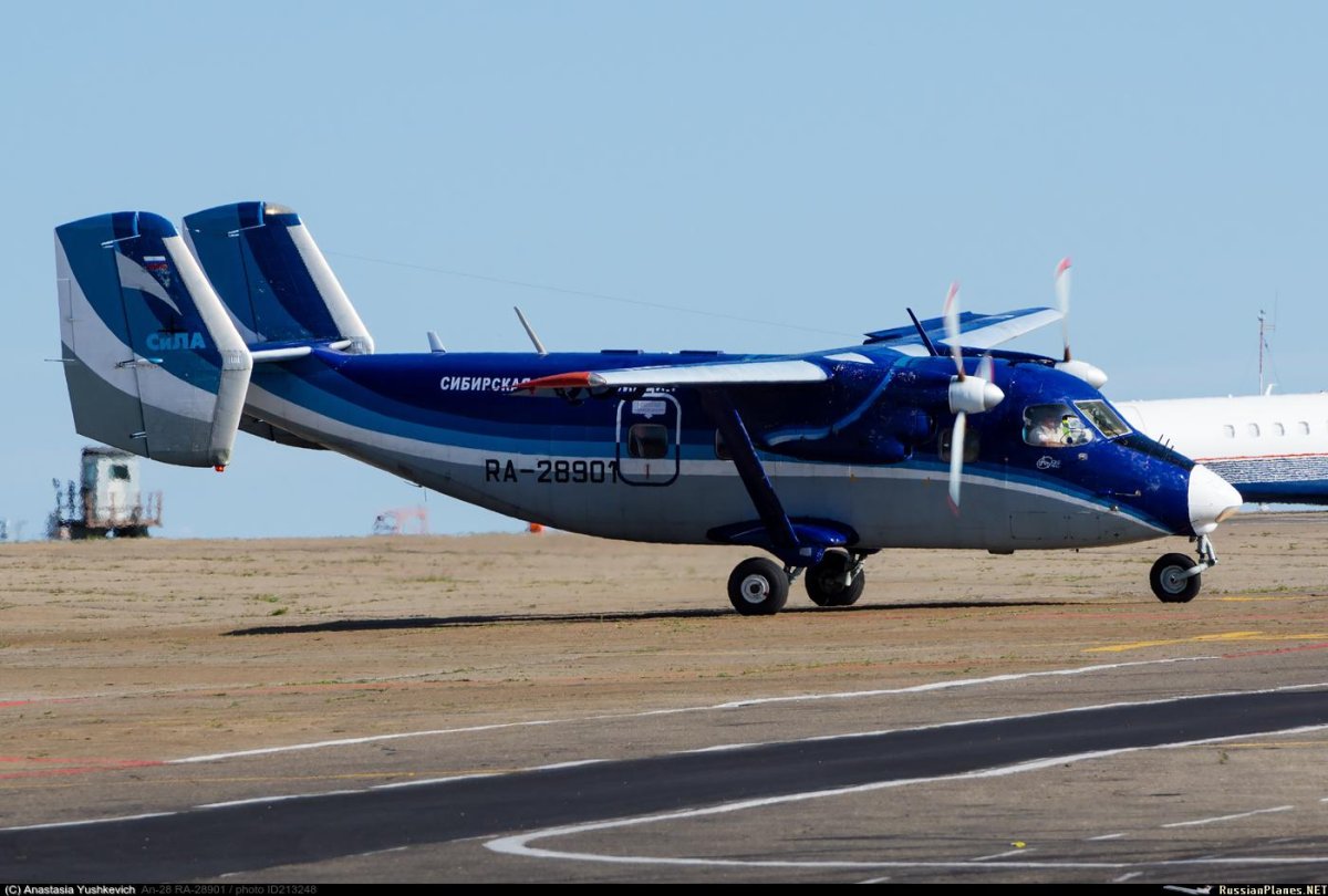 АН-28 кабина