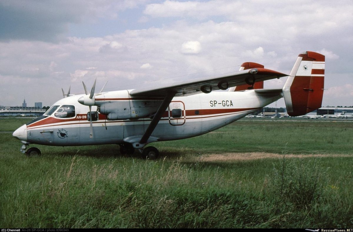 АН-28 Восток