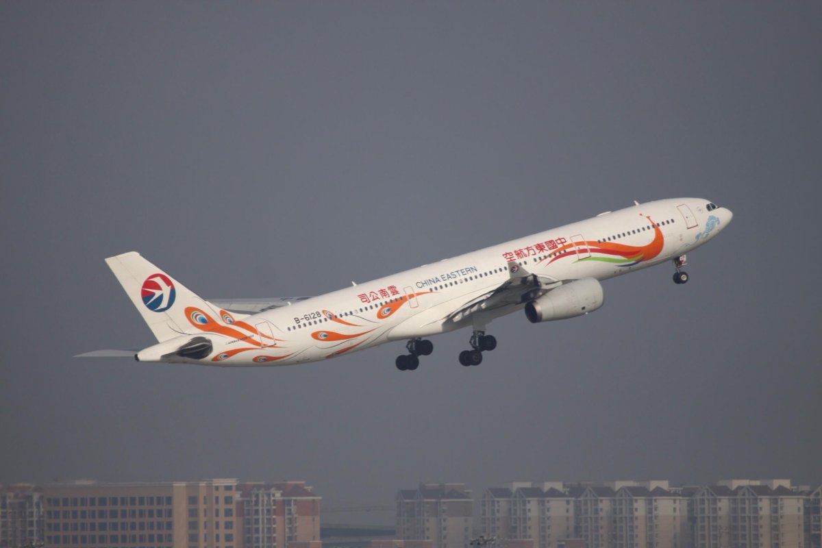 China Eastern a330