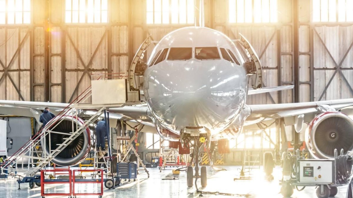 Обслуживание самолета