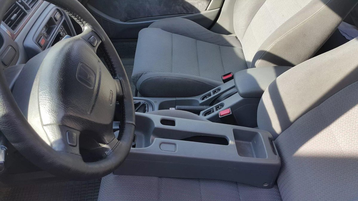 Подлокотник Honda EG 8