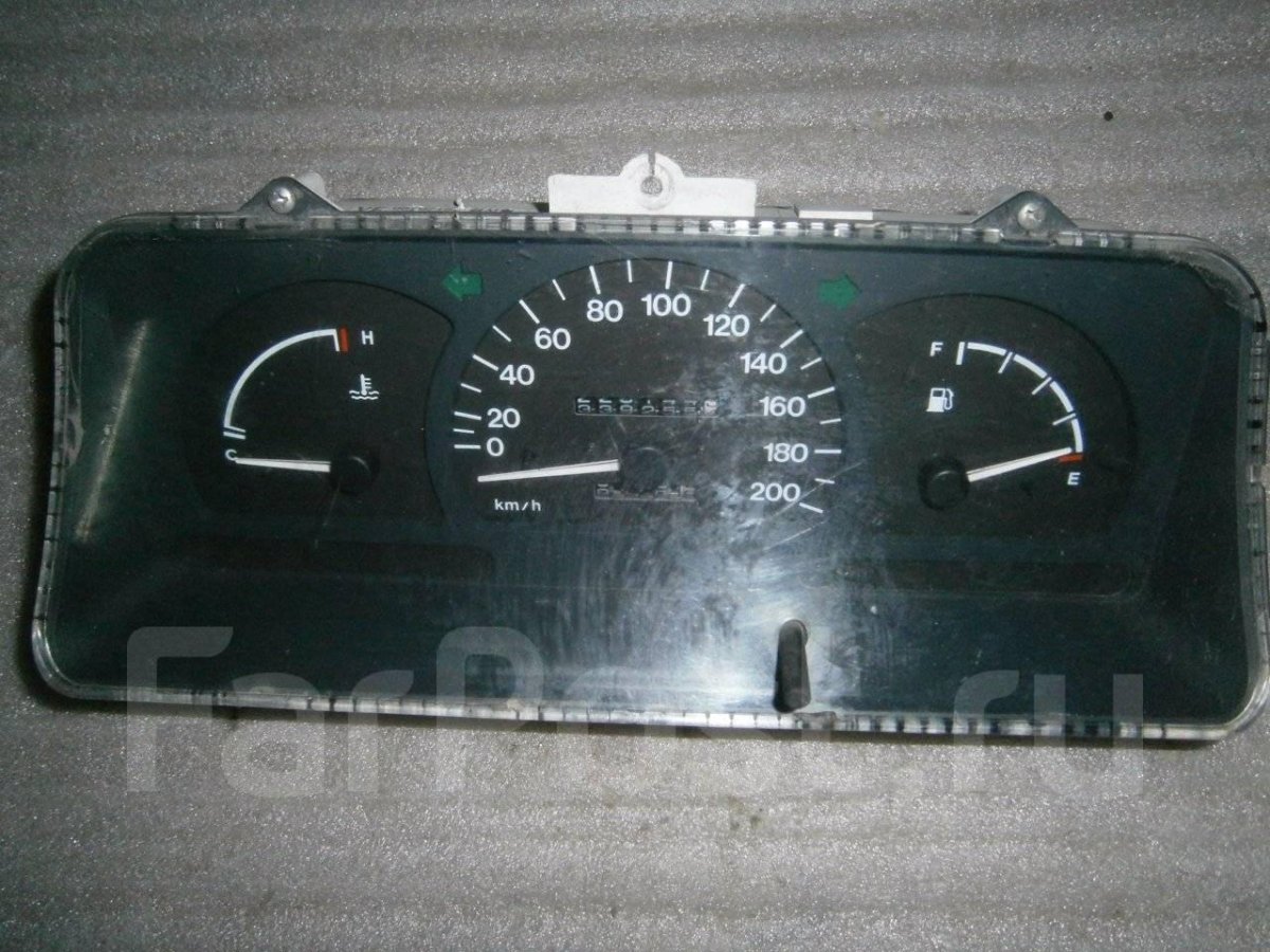 Приборная панель Daewoo Nexia без тахометра