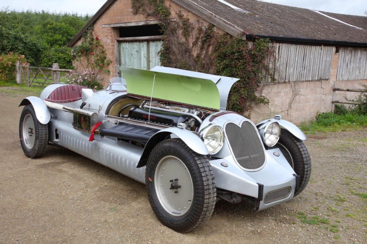 Rolls-Royce Meteor v12