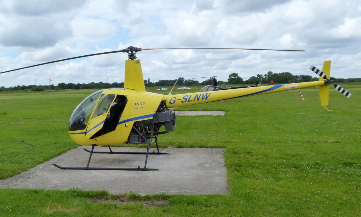 Вертолет Robinson r22