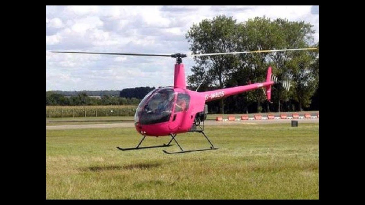Robinson r66