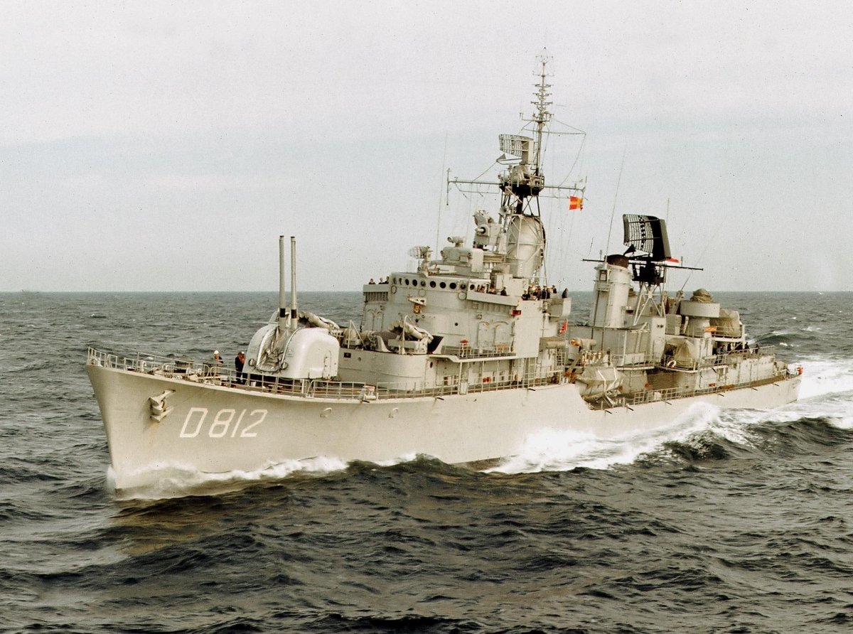 Эсминец Холланд