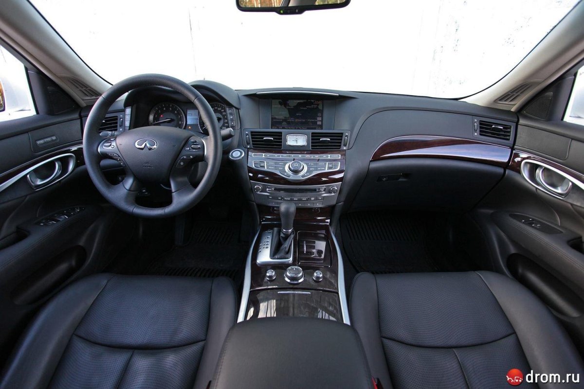 Инфинити m37x