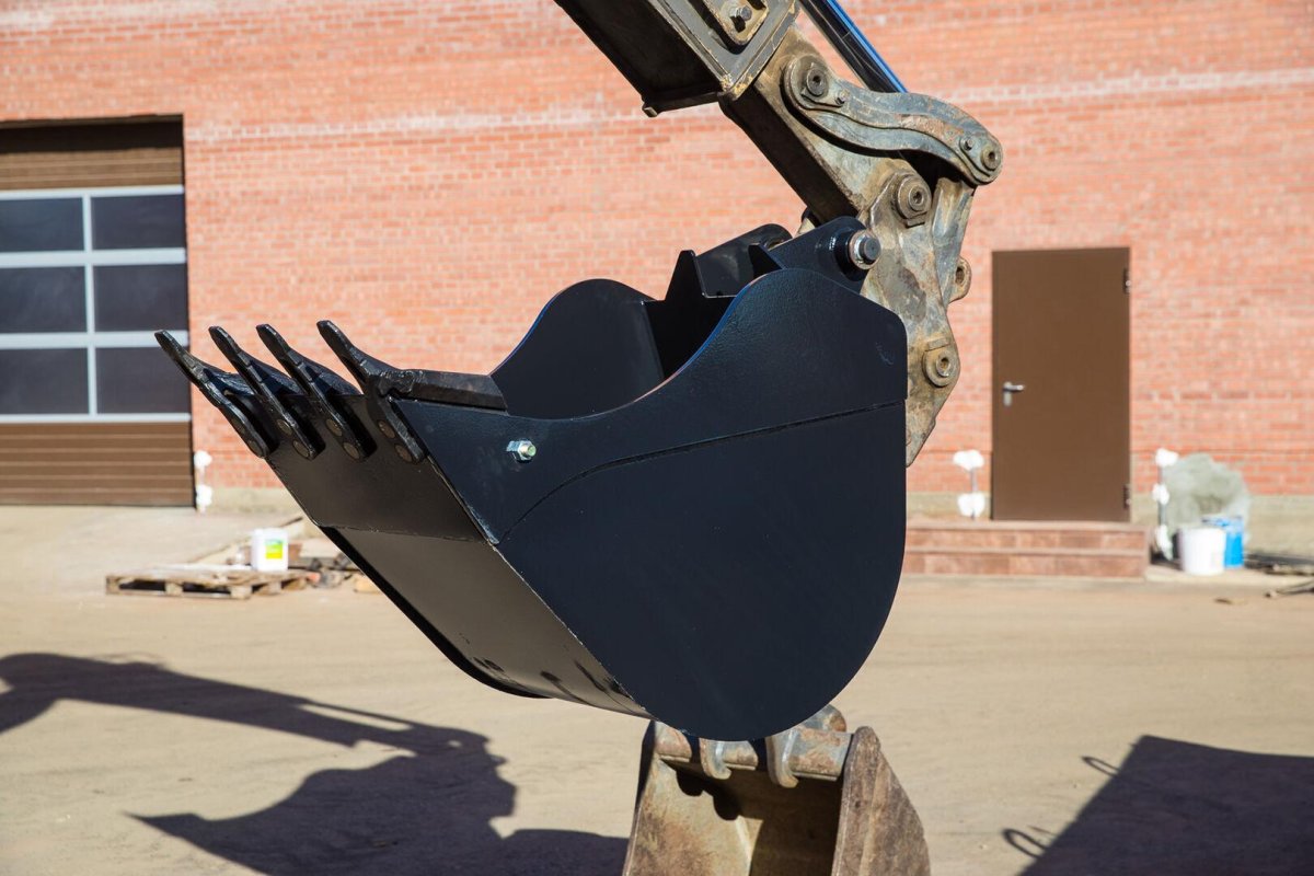 Траншейный ковш для экскаватора погрузчика