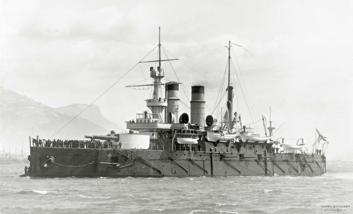 Броненосец Сисой Великий