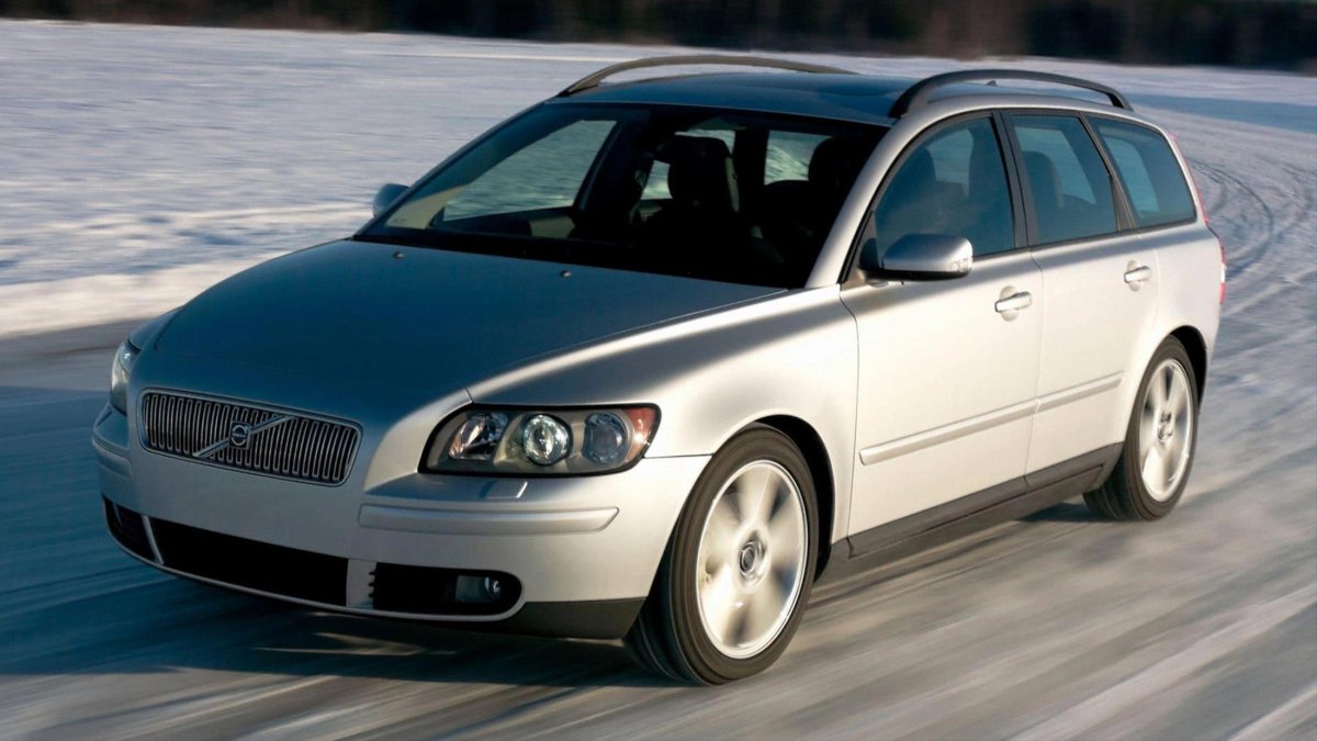 Вольво v50 2004