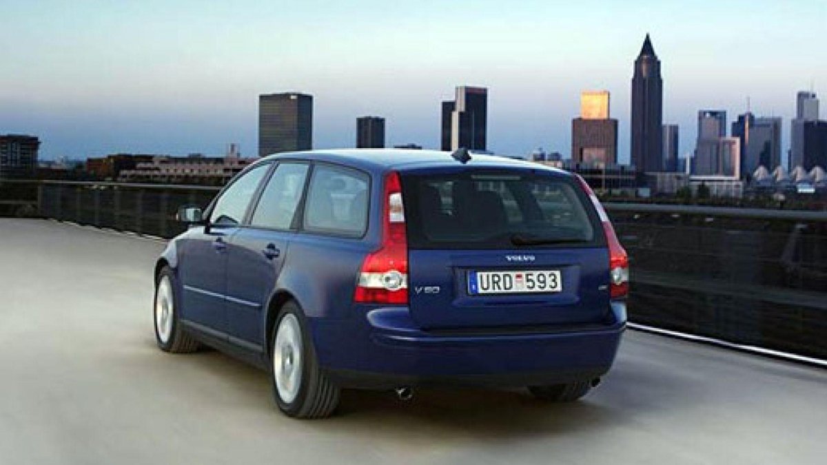 Volvo v50 d5
