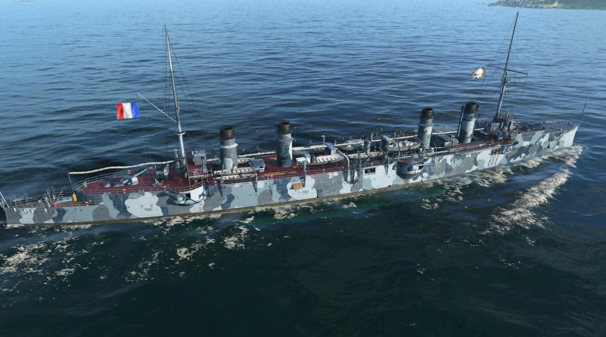 Жюрен де ла Гравьер бронепалубный крейсер