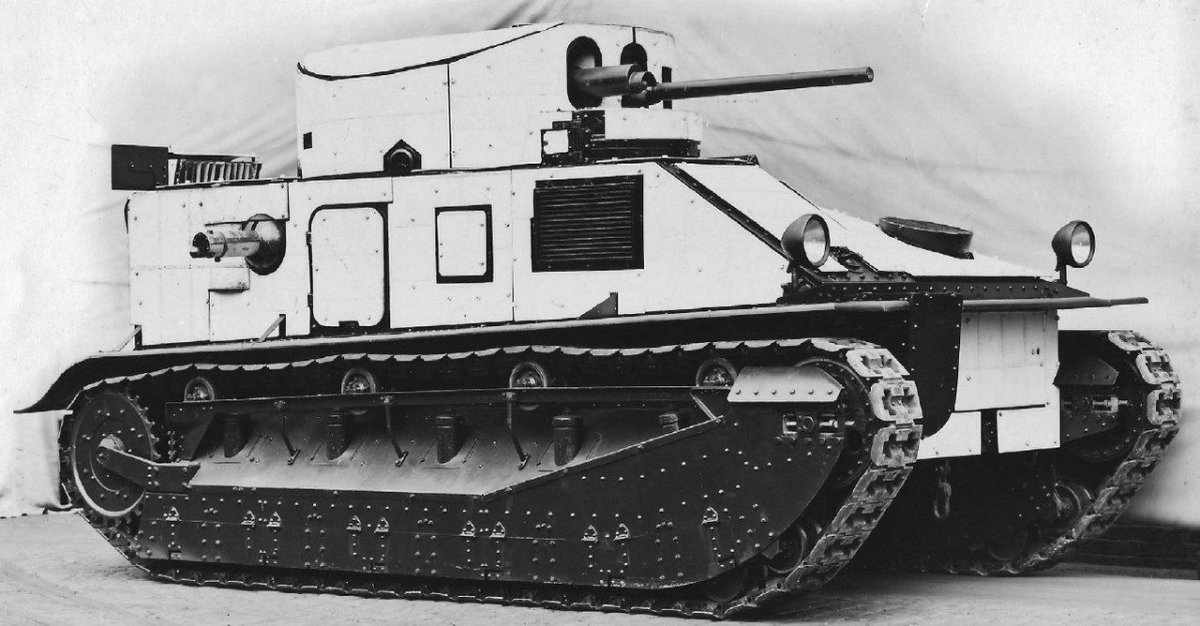 Межвоенный средний танк