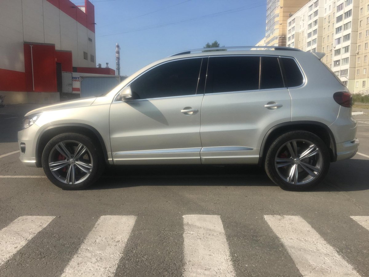 VW Tiguan r18