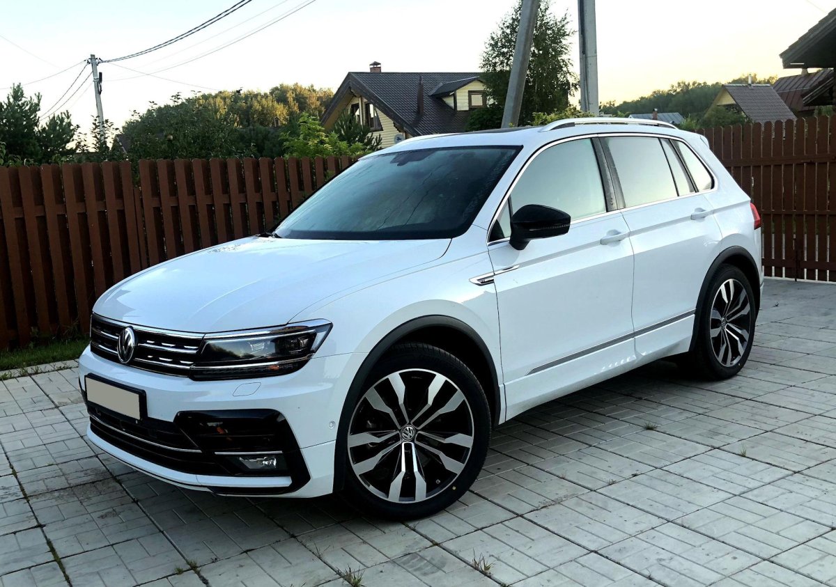 VW Tiguan 2 r19