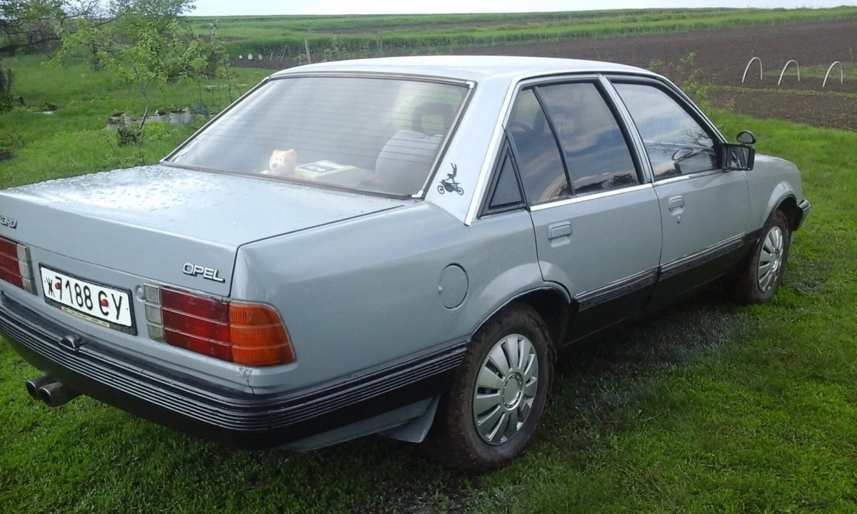 Opel Rekord e1