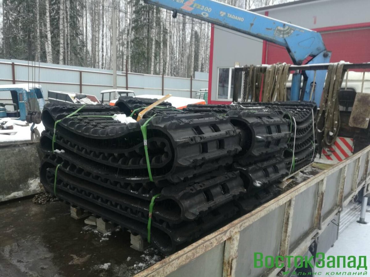 Купить гусеницы б/у для вездехода BV-206 Лось в Санкт-Петербурге