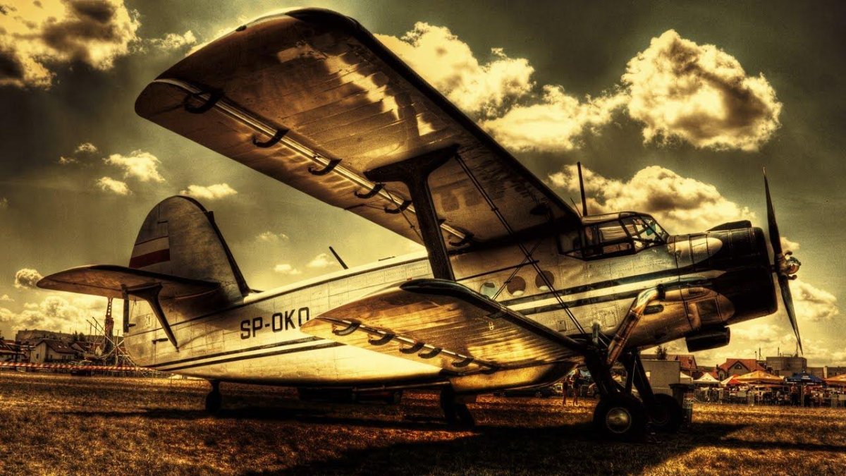 Самолет Пайпер биплан