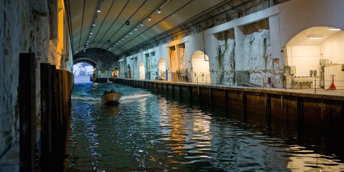 Военно-морская база Олавсверн