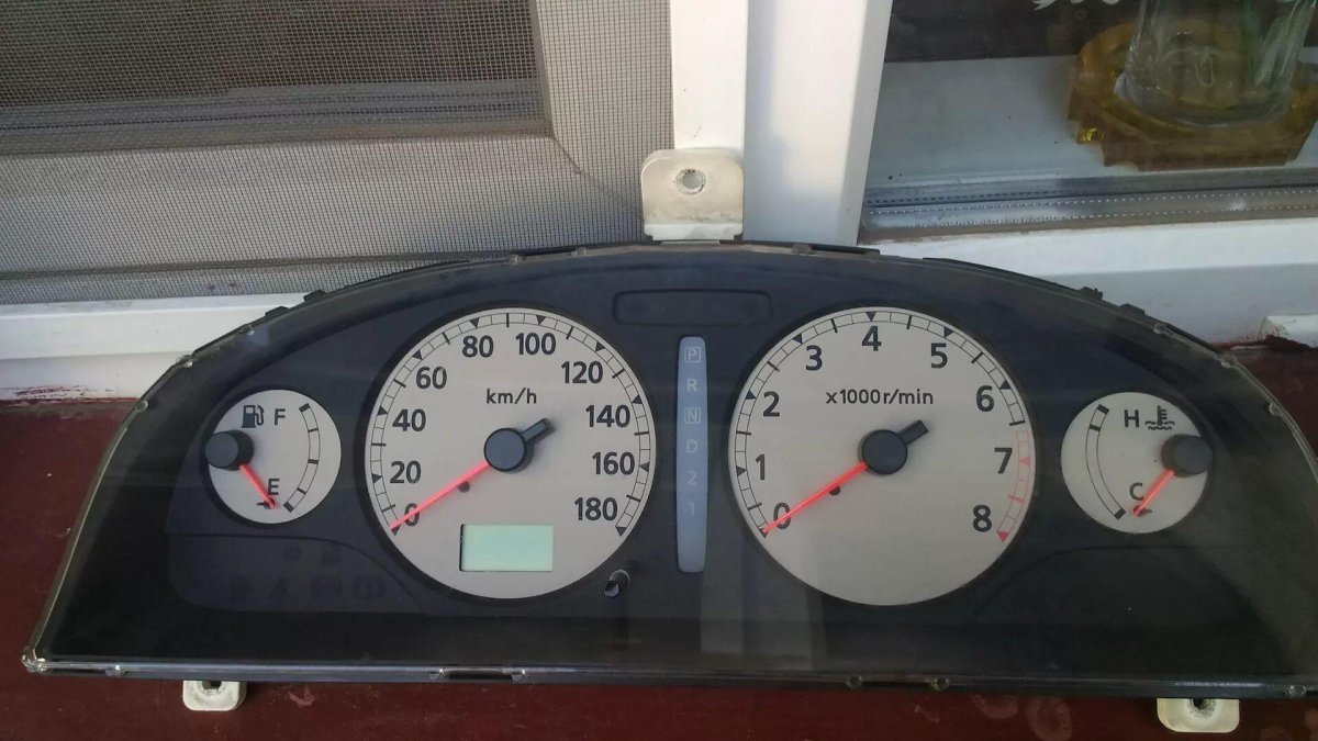 Приборная панель Cefiro a32