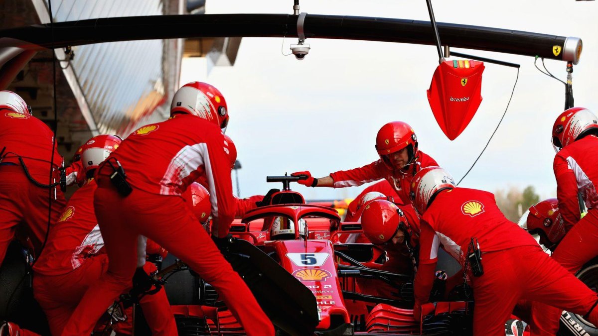 Часы Ferrari Pit stop