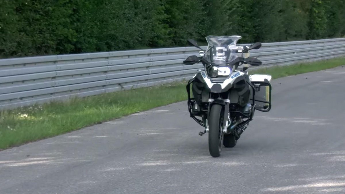 Беспилотный мотоцикл