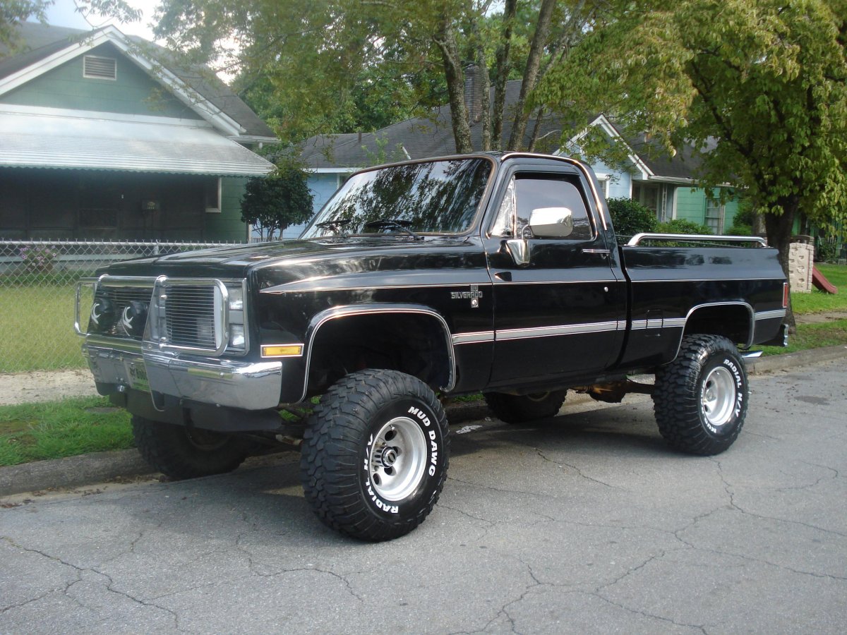 Шевроле Сильверадо сиротка