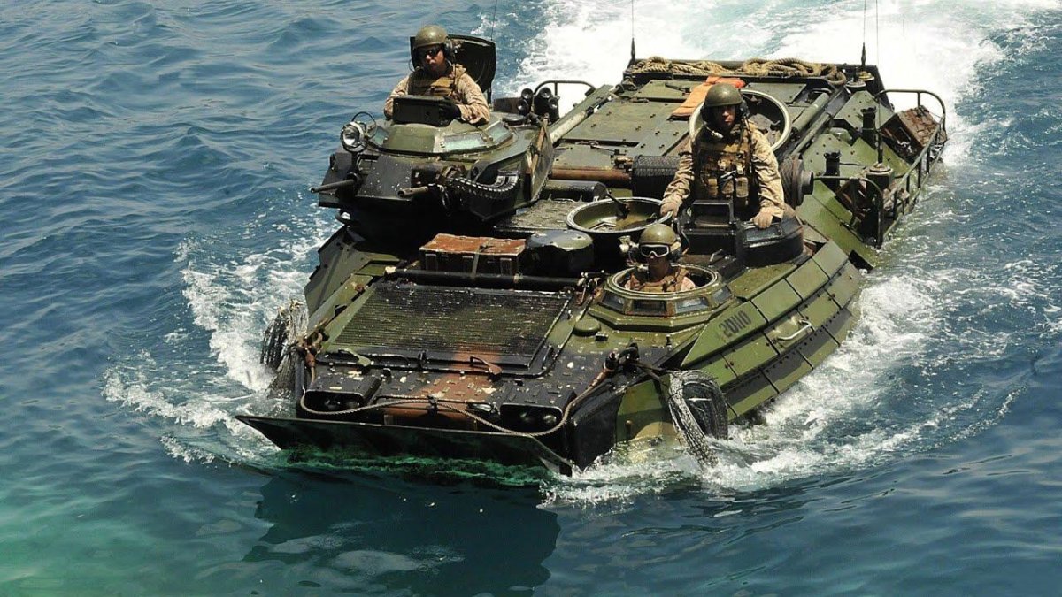 БТР 80 амфибия