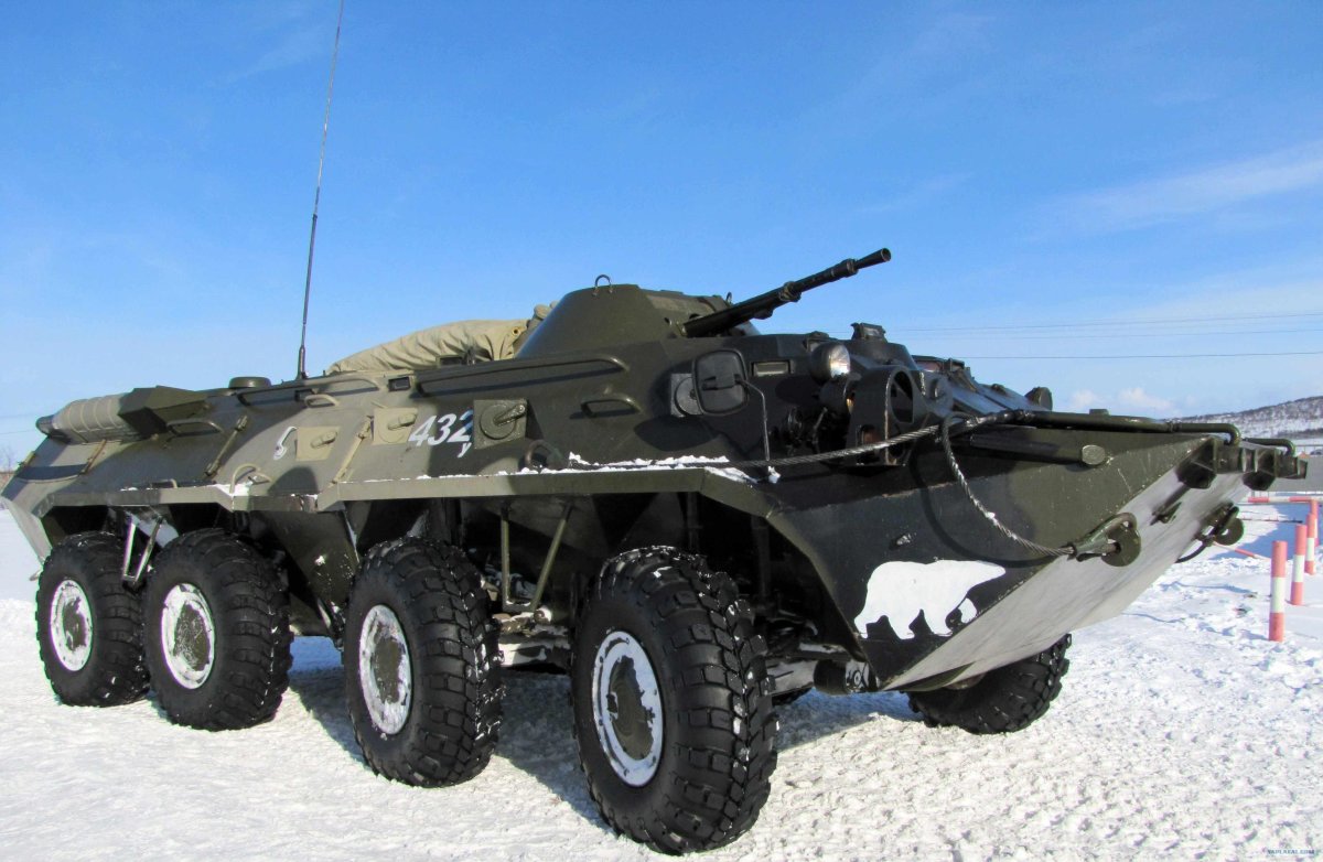Военная техника БТР 80