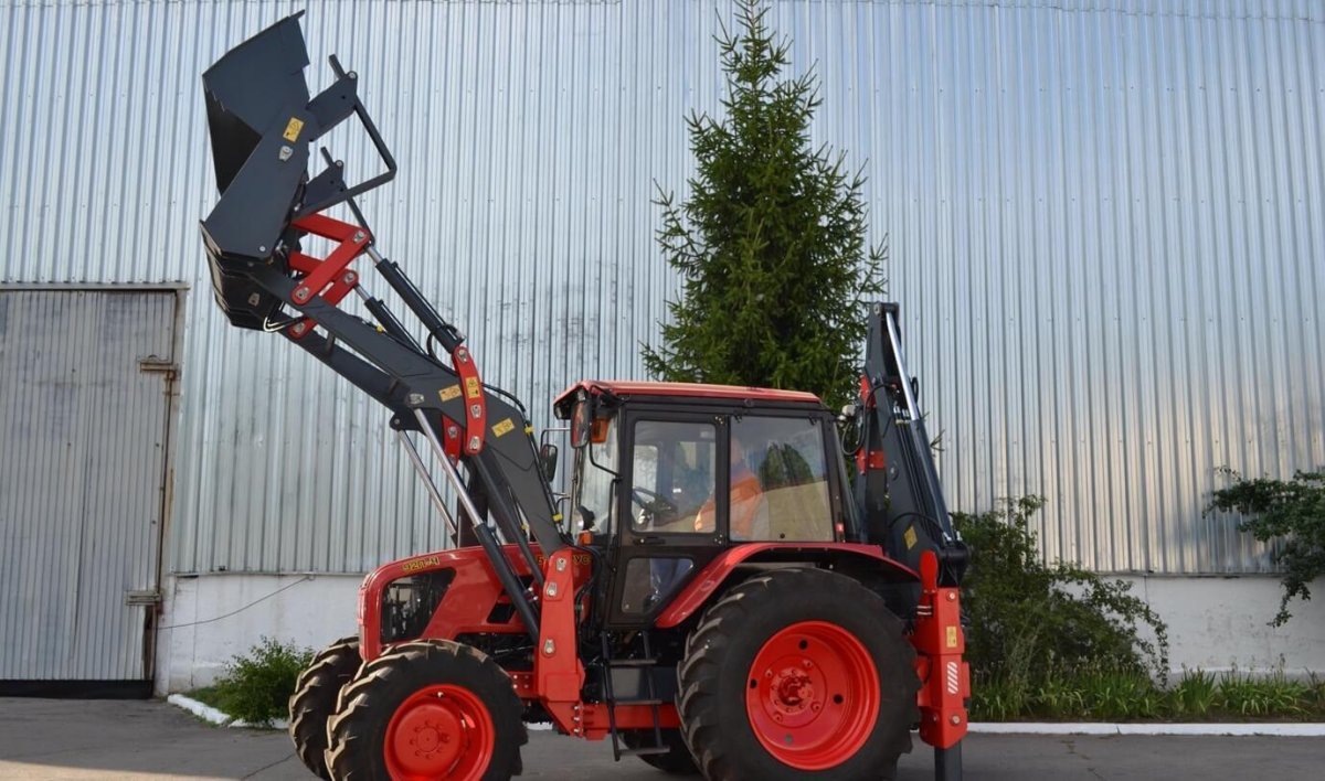 Экскаватор погрузчик ЭО 2626-ДТ