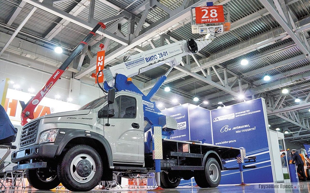 Автогидроподъемник ВИПО-28-01