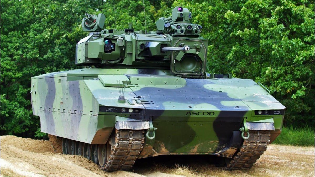 БМП cv90