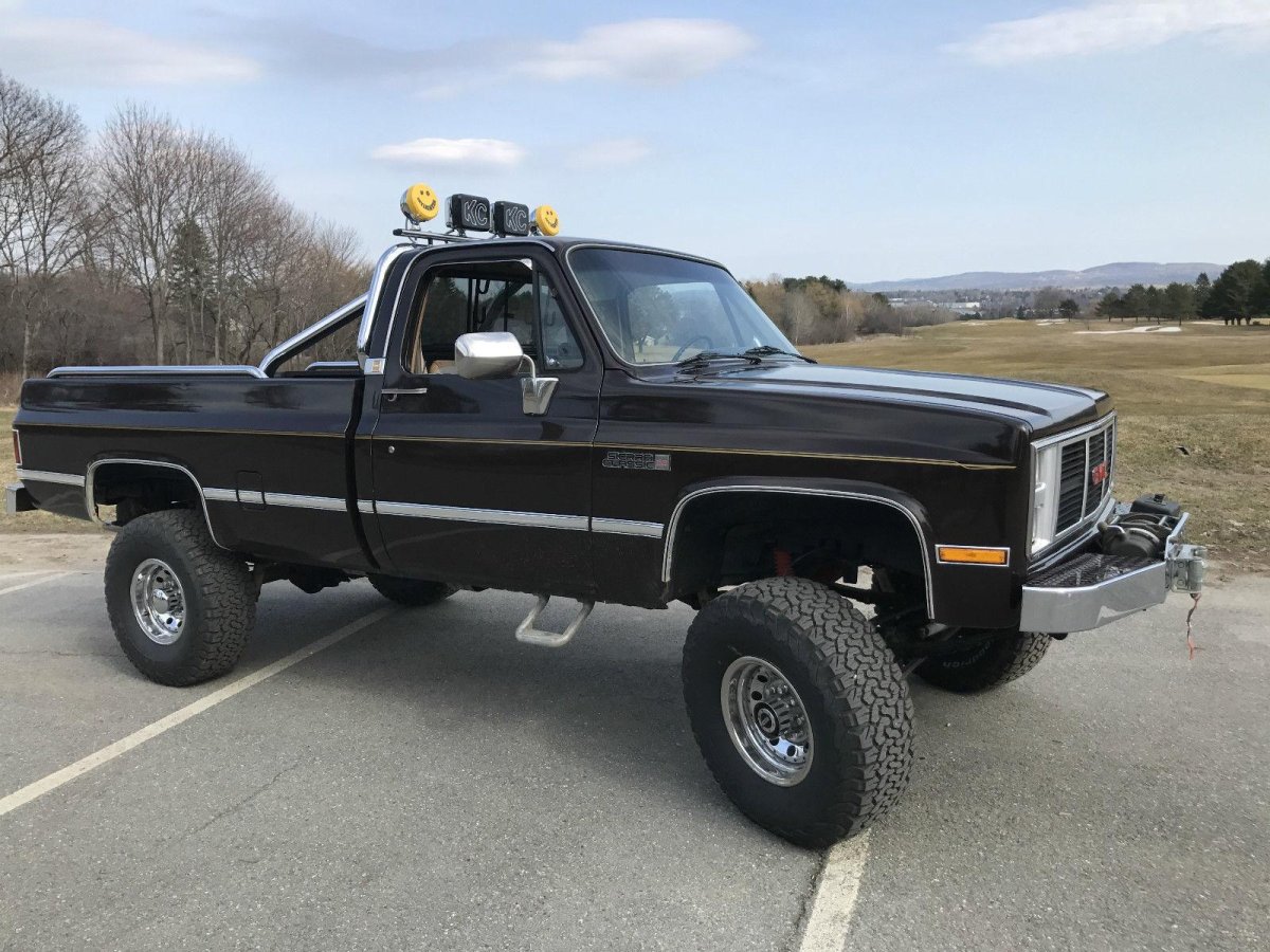 GMC Sierra 2500