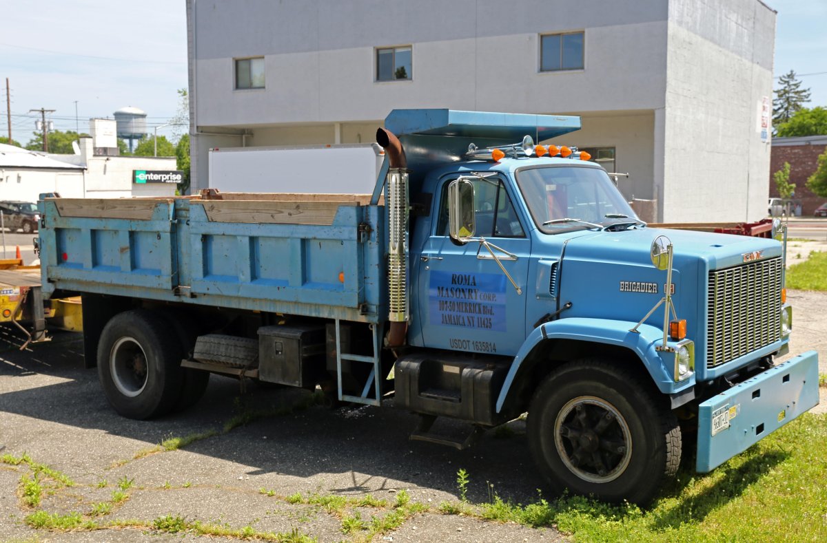 GMC 8000