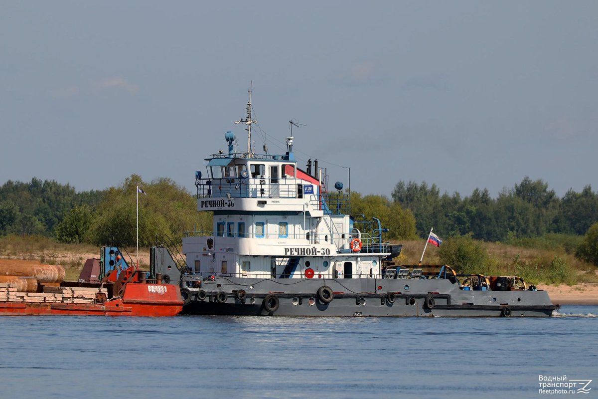 Теплоход Речной 30