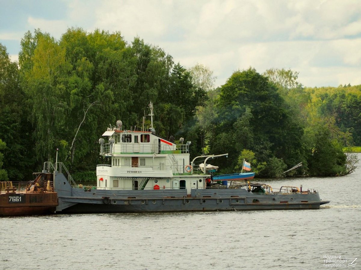 Буксир с баржей