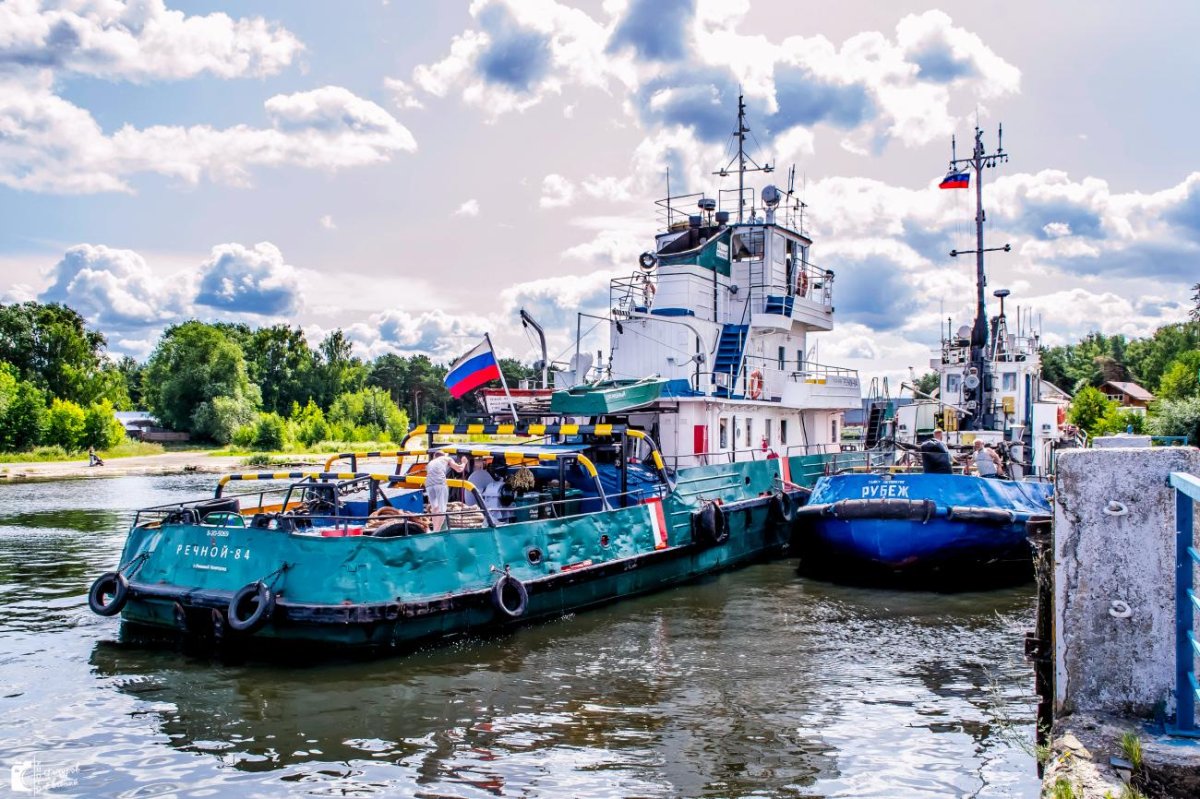 Судно проекта 1496