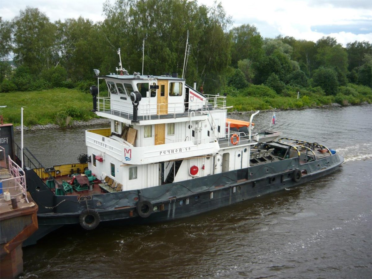 Речной проспект 23