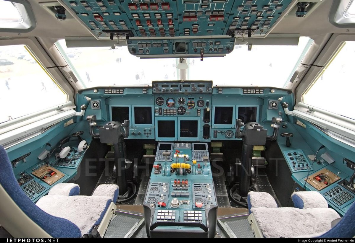 Кабина ил 96 300