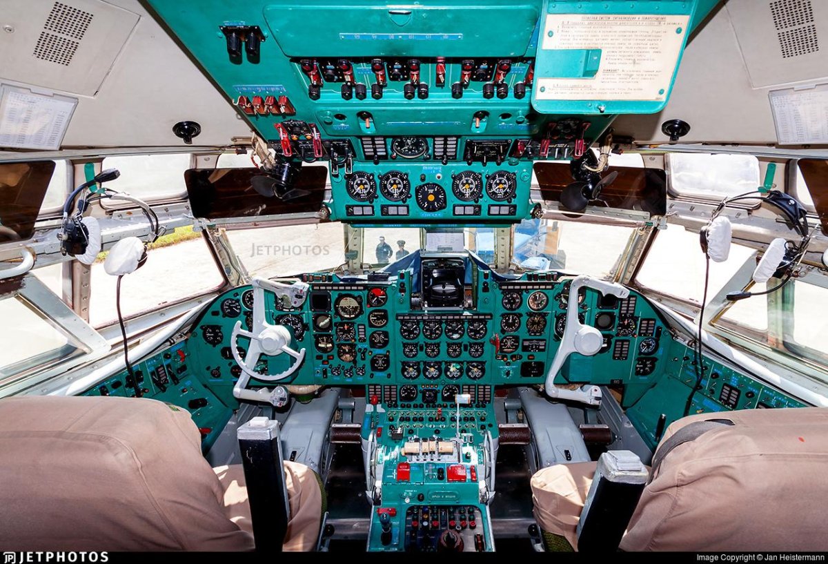 Ил-62 кабина