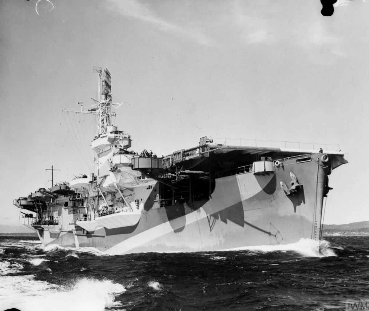 Авианосец Bogue