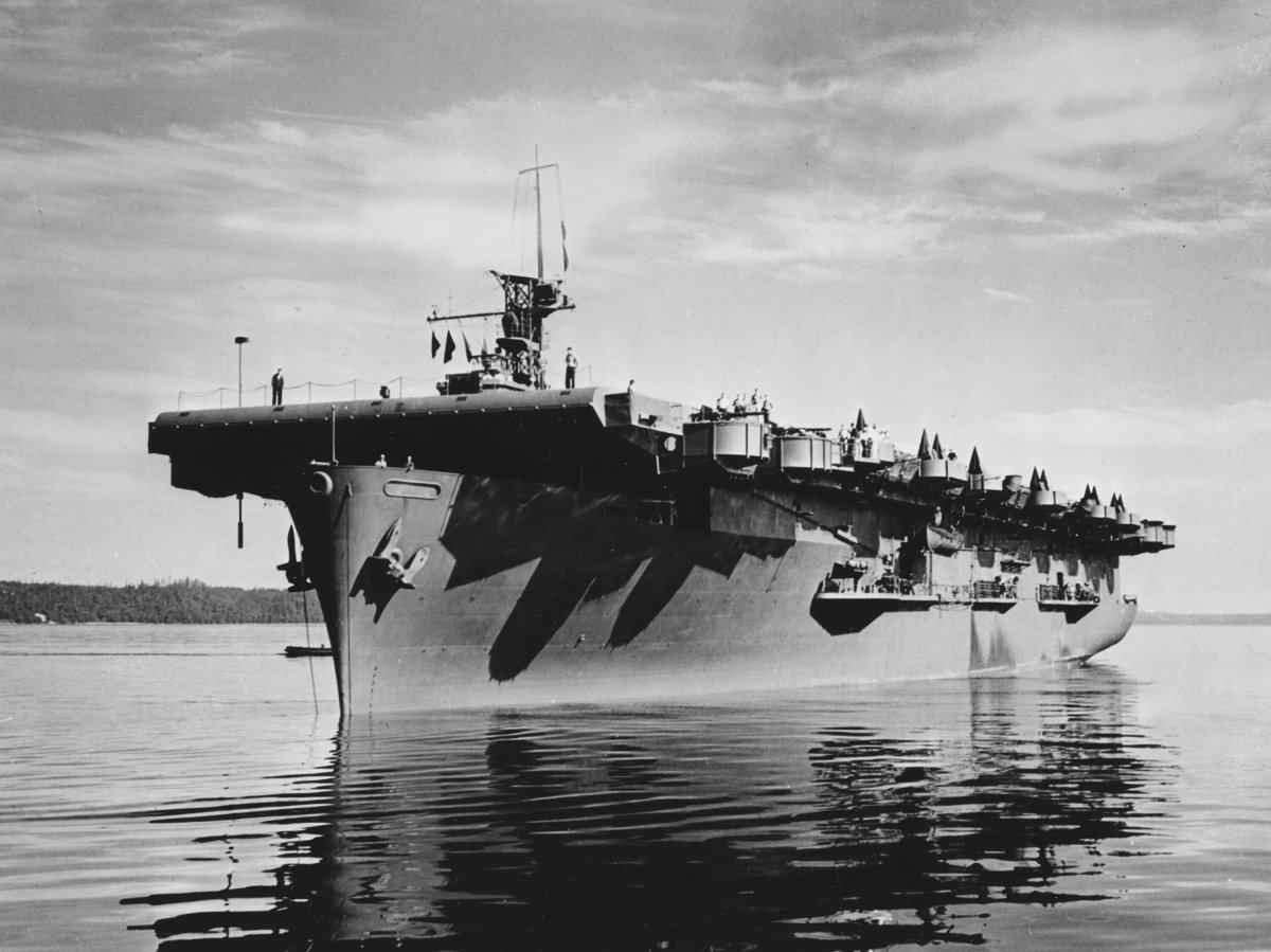 Эскортный авианосец Касабланка